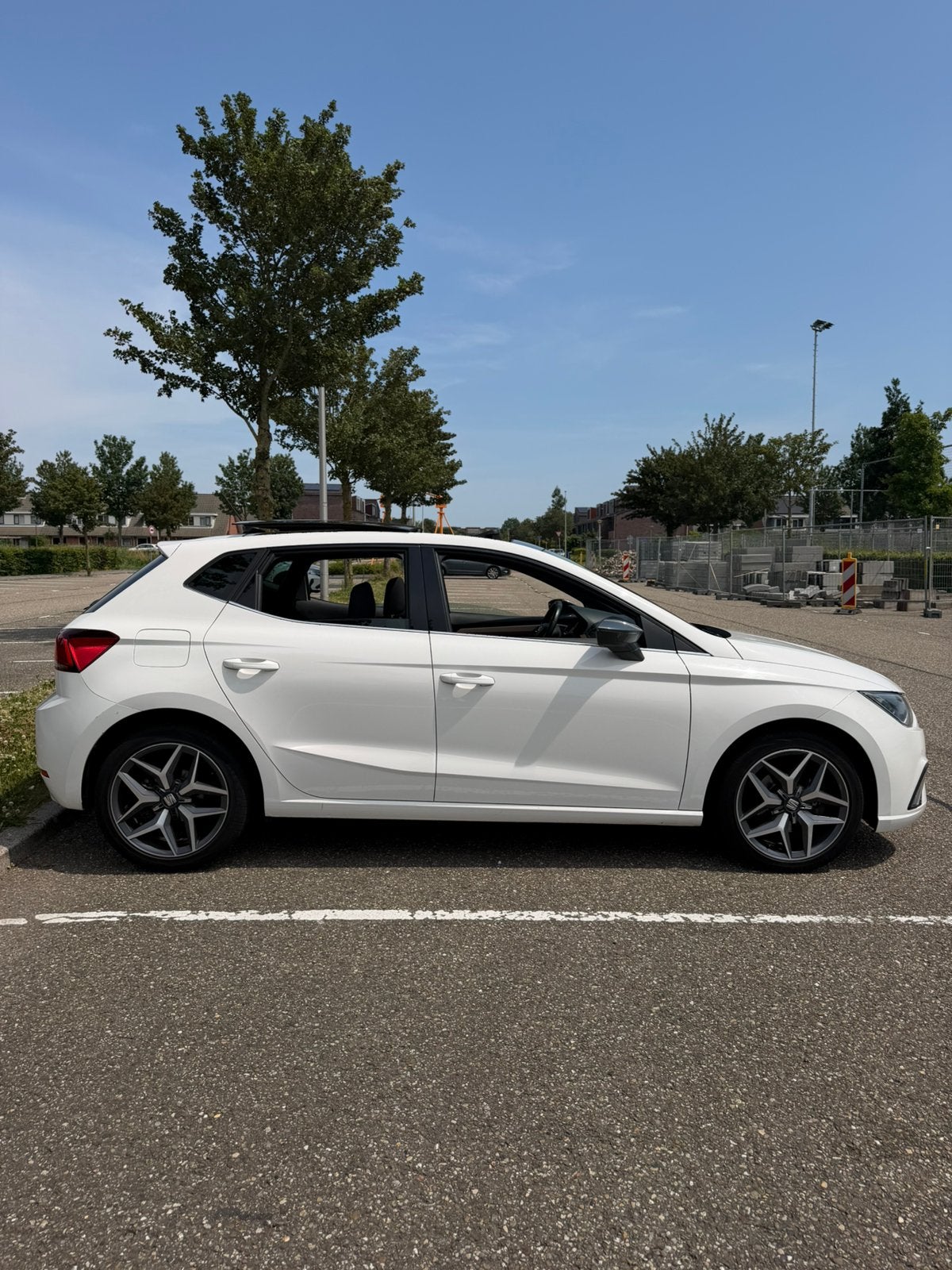 Seat Ibiza 1.0 Ecotsi 115pk 2017 Wit, Stof, Zwart, USB, Origineel Nederlands