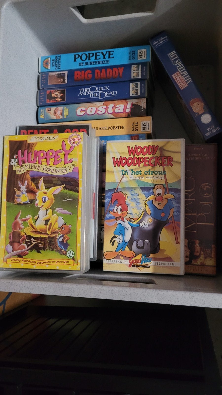 bak met een paar vhs banden, Cd's en Dvd's, VHS | Film, Alle leeftijden, Ophalen, Gebruikt, Overige genres