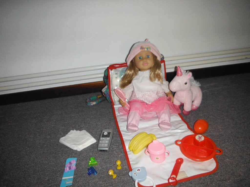 baby chou chou met verzorgingstas, Ophalen, Zo goed als nieuw, Babypop