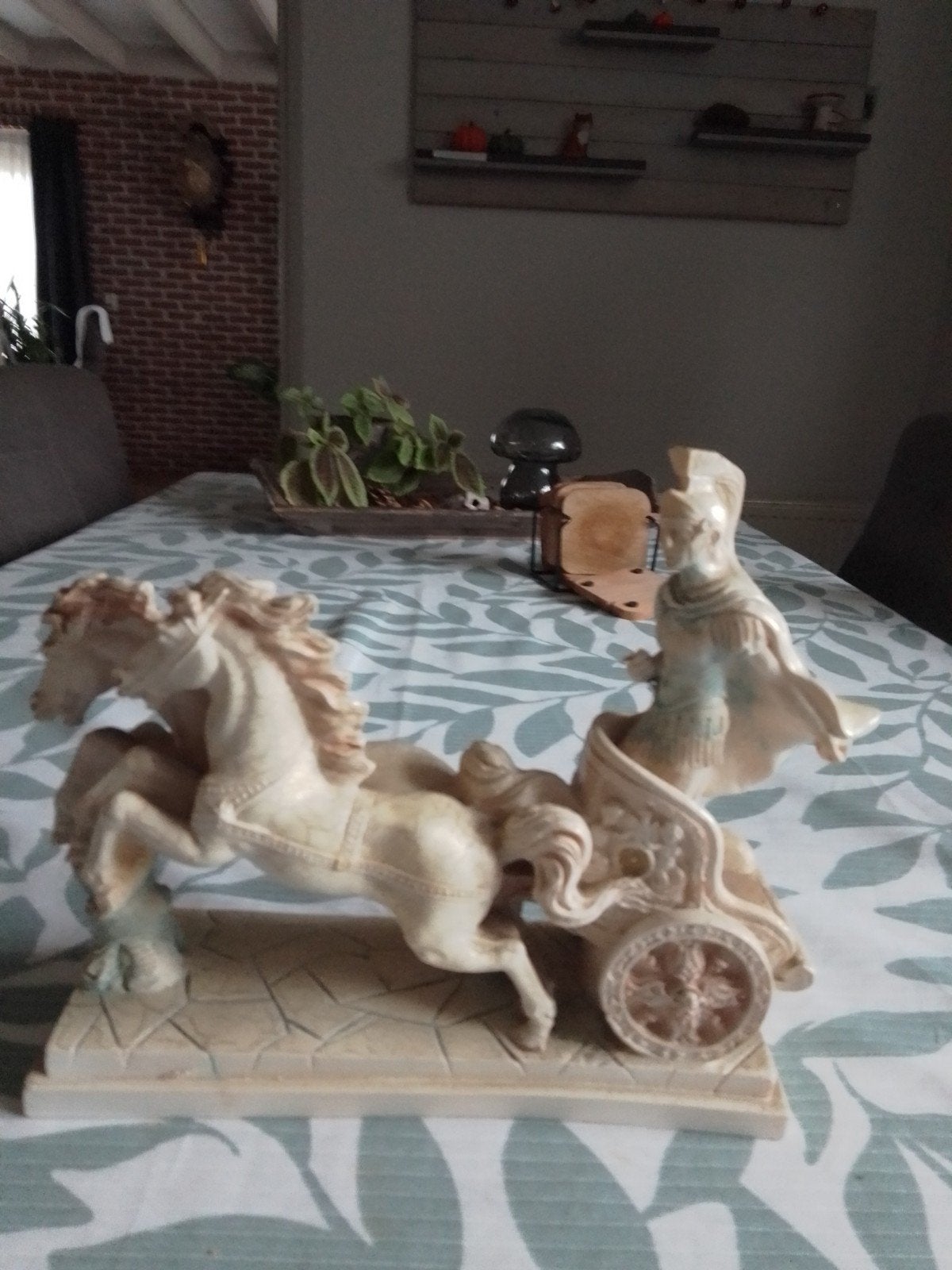 Romeinse Strijdwagen Beeld - 25x22 cm, Verzamelen, Ophalen of Verzenden, Zo goed als nieuw, Overige typen