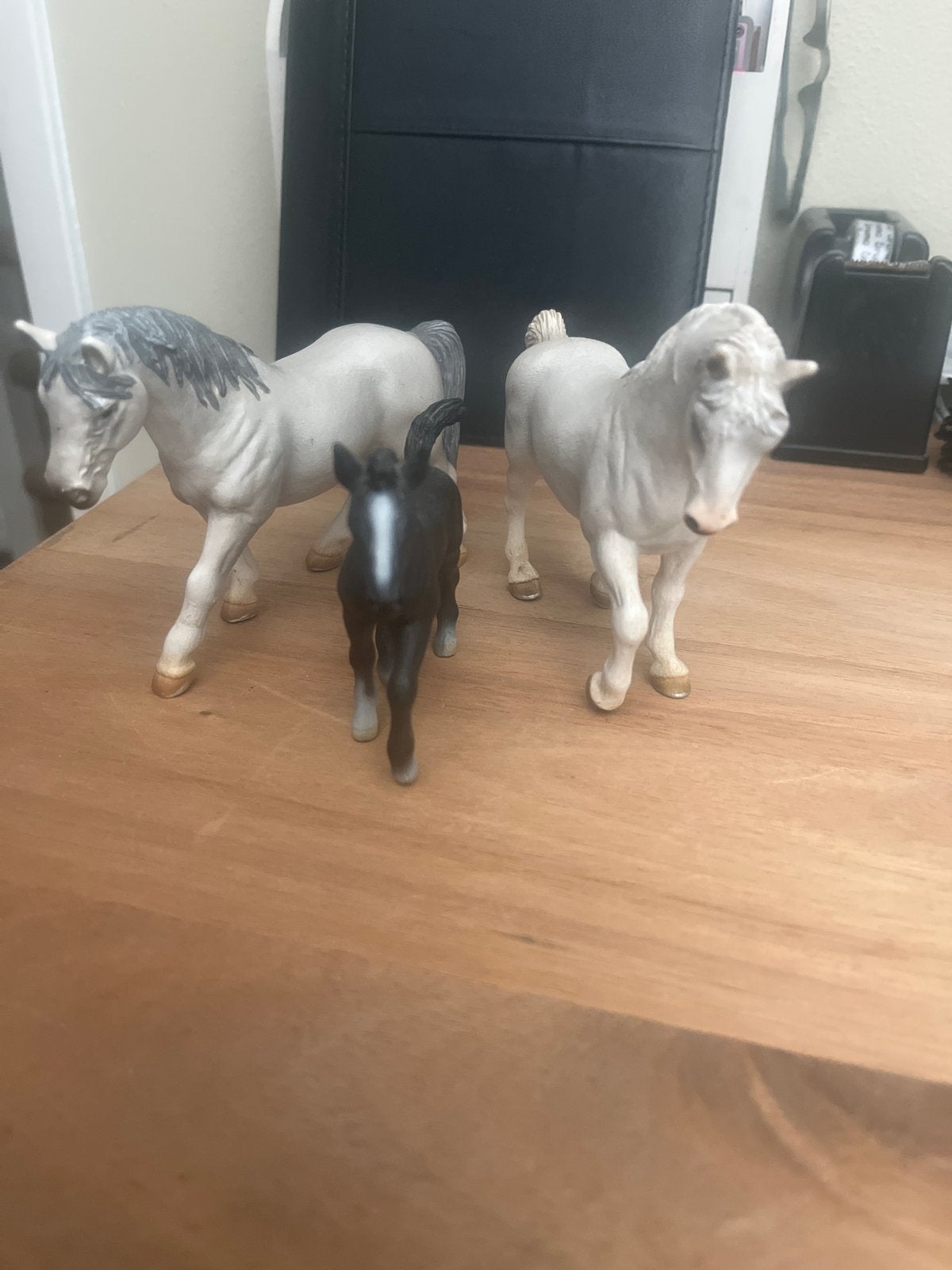 Schleich paarden set: Lippizaner hengst, merrie en 1 veulen, Ophalen of Verzenden, Zo goed als nieuw, Paard, Beeldje of Figuurtje