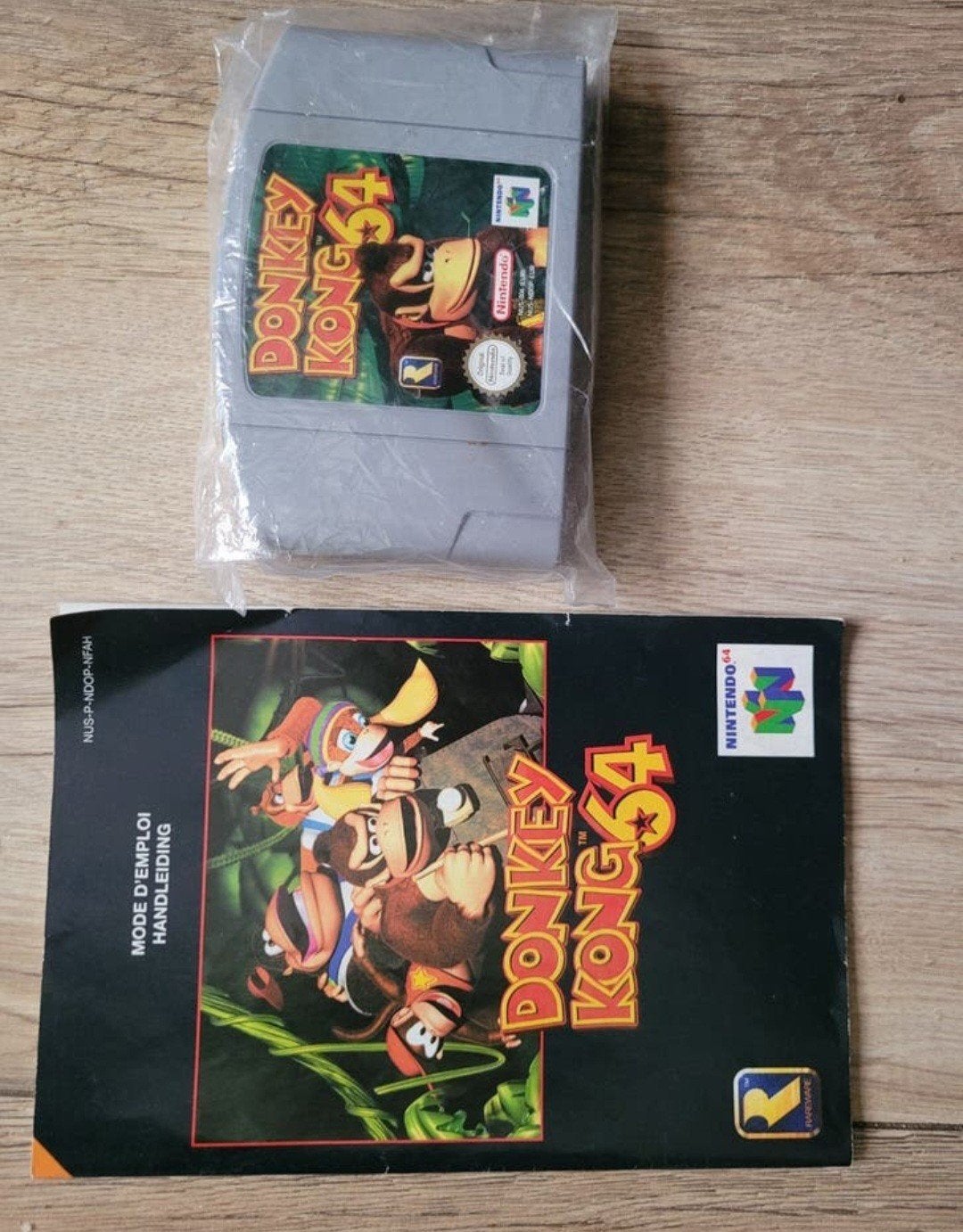 Donkey Kong 64 + Boekje voor Nintendo 64, Ophalen of Verzenden