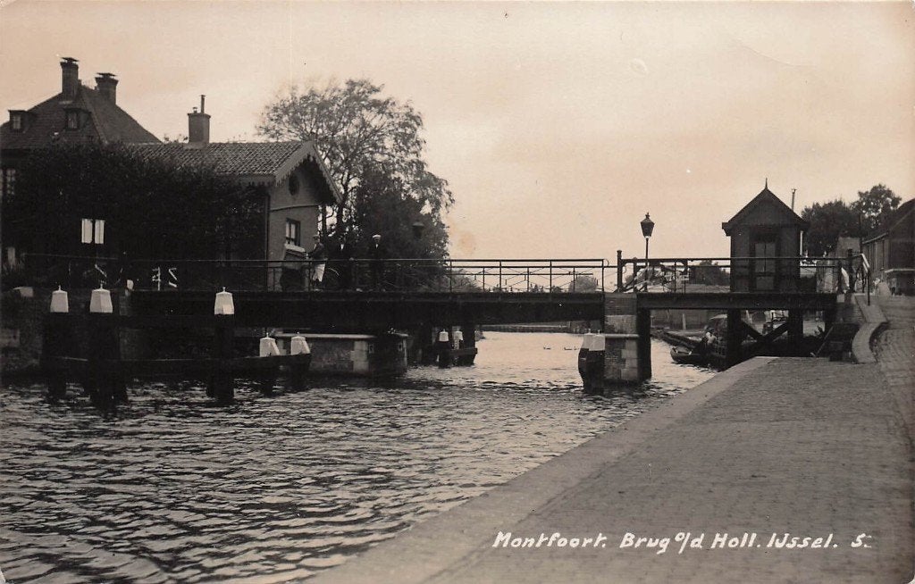 W122 Montfoort Brug a/d Hollandse IJssel - NEWO FOTOKAART -, Verzenden, 1920 tot 1940, Utrecht