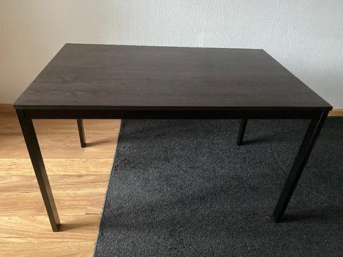 Extendable dining  table (IKEA) with 4 chairs (JYSK), Ophalen, 100 tot 150 cm, Eikenhout, 50 tot 100 cm