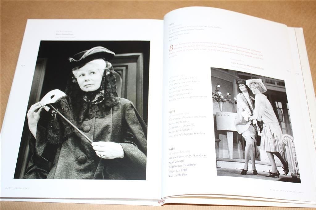 Mary Dresselhuys. De grande dame van het Ned. toneel., Ophalen of Verzenden, Gelezen, Personen