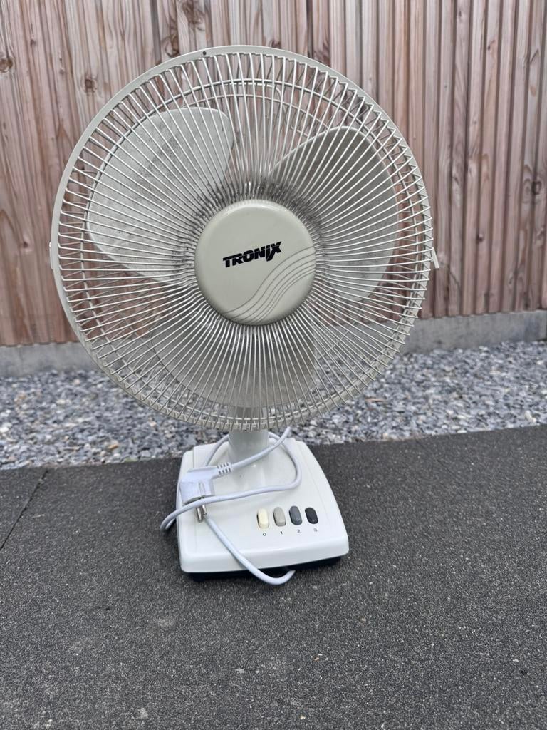 Tronix Tafelventilator Met 3 Standen | Medium Wit, Witgoed en Apparatuur, Ventilatoren, Ophalen of Verzenden, Gebruikt, Tafelventilator