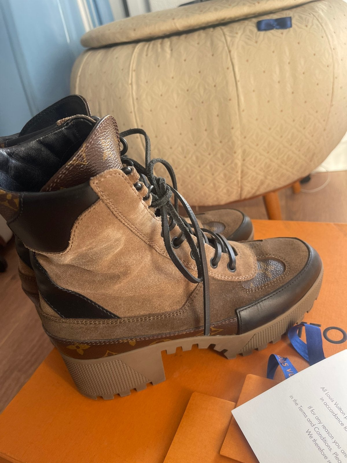 Louis viitton desert boots, Ophalen of Verzenden, Zo goed als nieuw, Schoenen