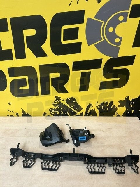 Renault Clio 5 (6/19-) bevestigingsstrip achterbumper Origin, -, Renault, -, Nieuw
