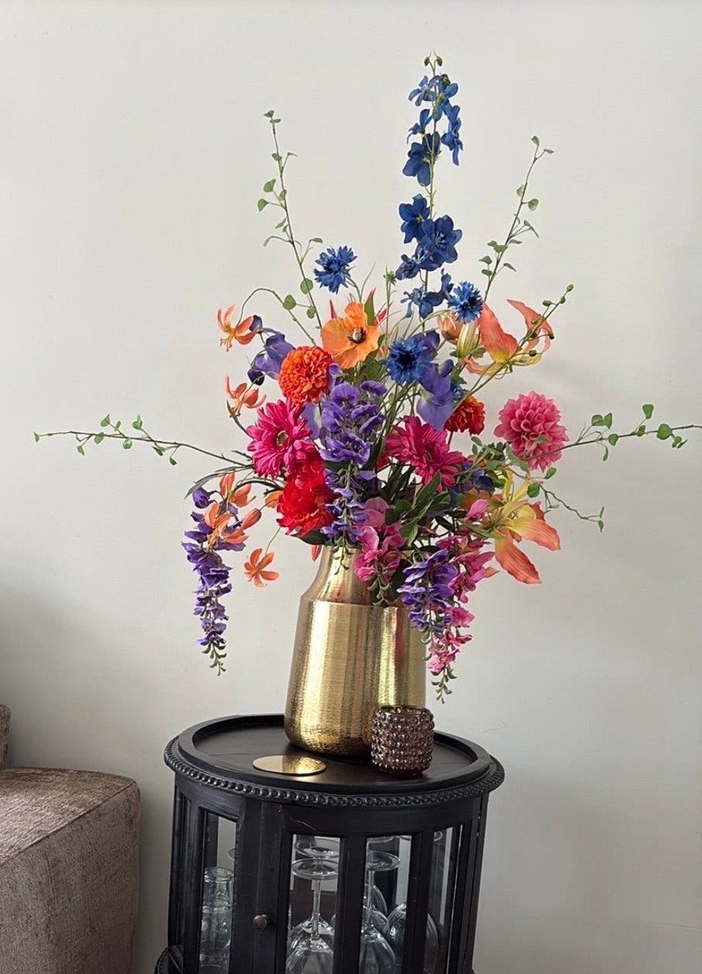 Luxe zijden bloemenboeket XXL | Kunstbloemen | Gouden vaas, Huis en Inrichting, Inclusief decoratie, Ophalen of Verzenden, Zo goed als nieuw