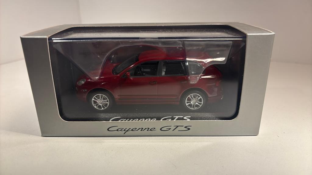 Porsche cayenne gts minichamps 1.43, Auto, Ophalen of Verzenden, MiniChamps, A
