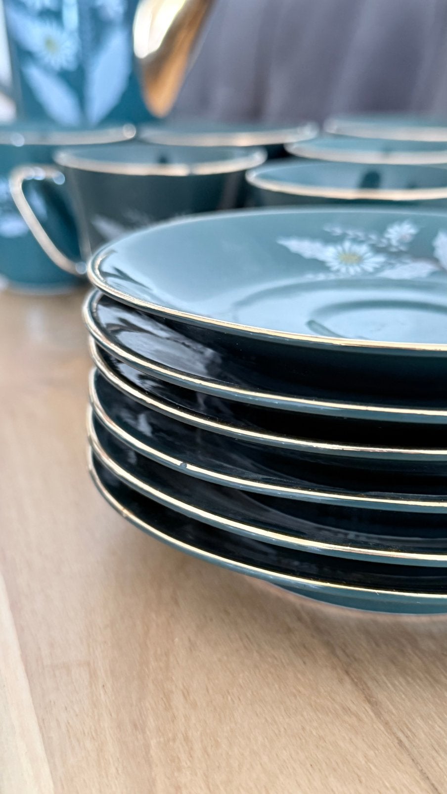 Vintage koffie-/theeservies – groen met gouden details, Ophalen