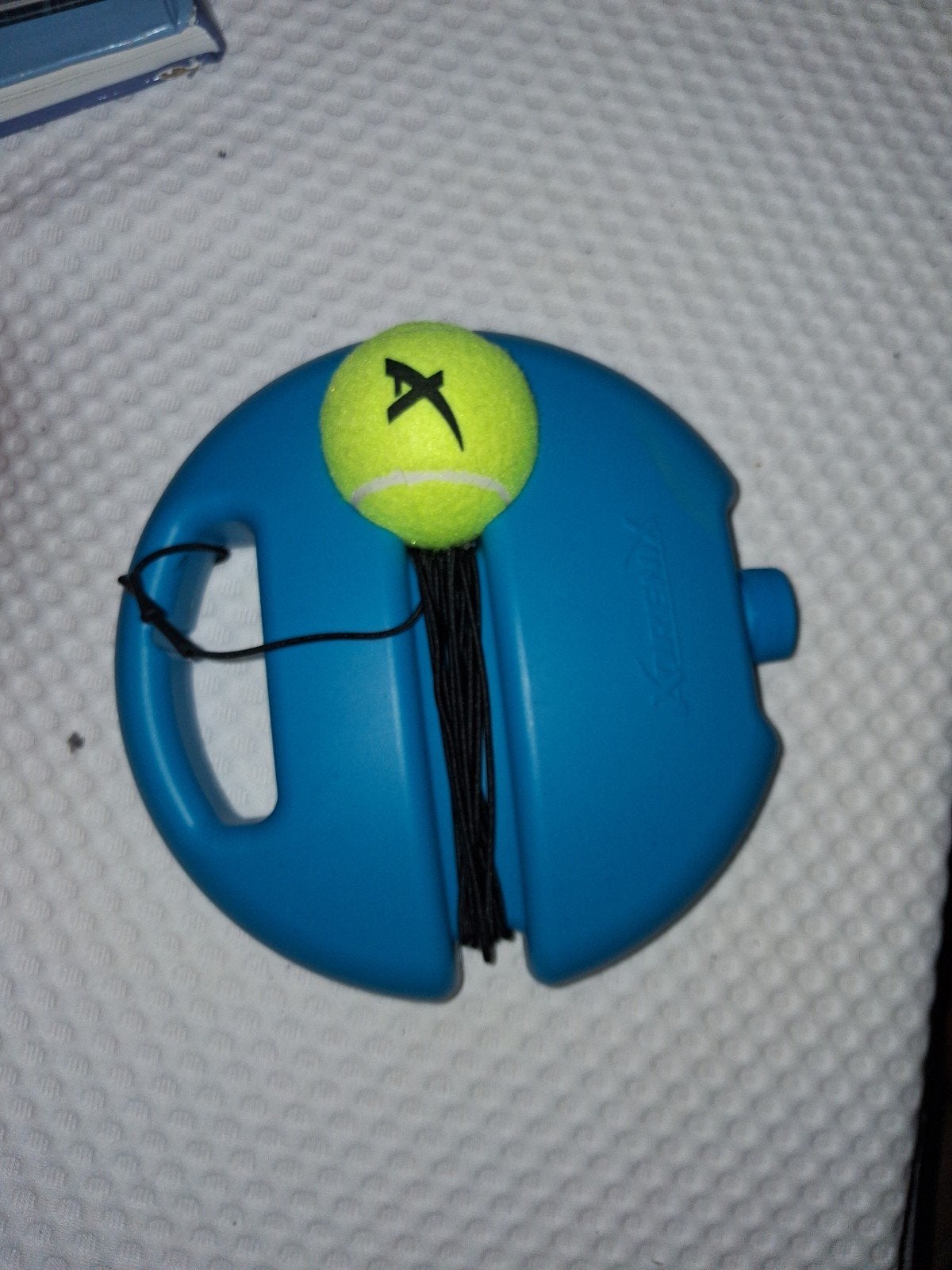 Tennis Trainer met Bal en Elastiek - Oefen overal!, Ballen, L00, Zo goed als nieuw, Ophalen