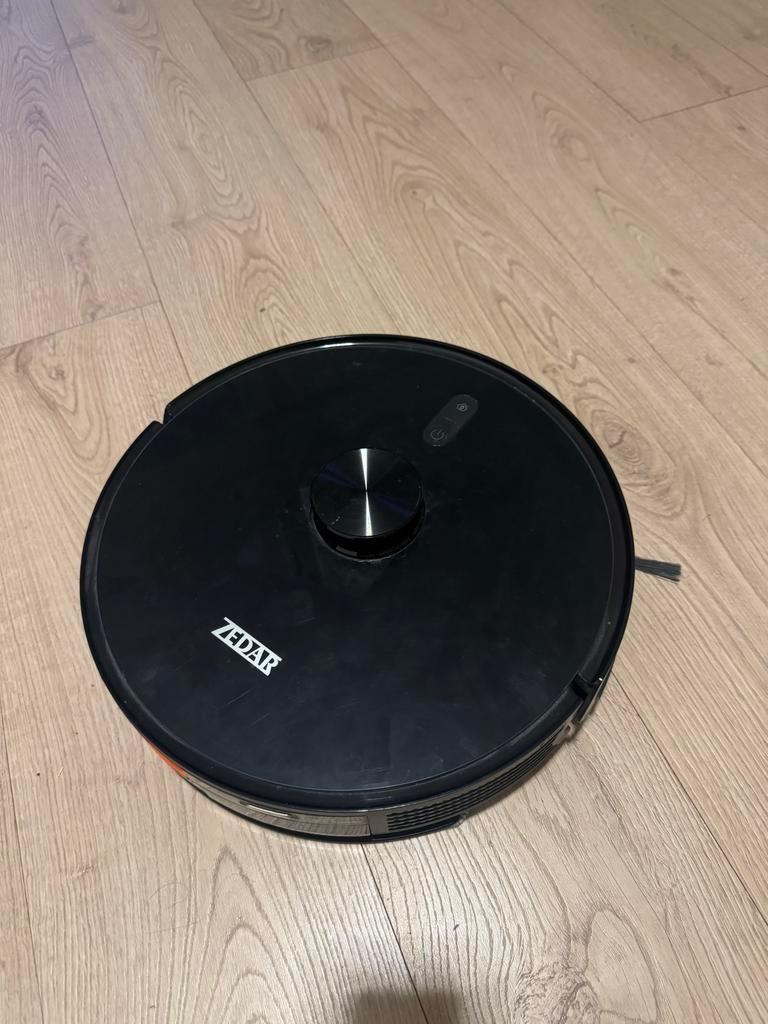 ZEDAR Robotstofzuiger - Zwart, Zo goed als nieuw, Witgoed en Apparatuur, Stofzuigers, Ophalen of Verzenden, Zo goed als nieuw