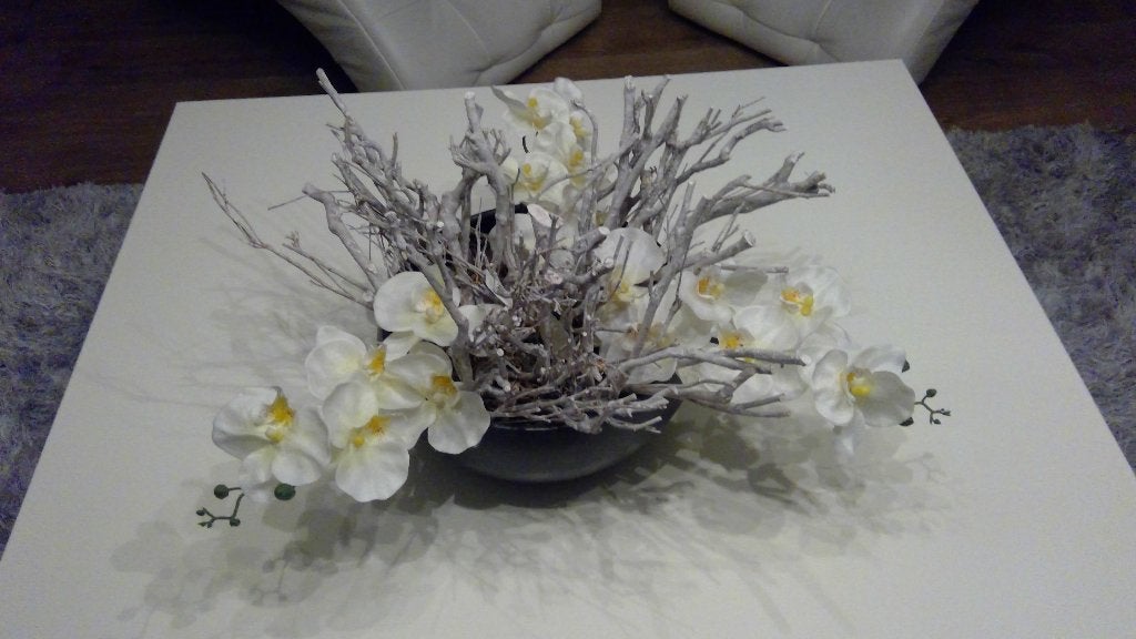 Prachtig kunstbloemstuk met witte orchideeën en takken, Ophalen, Binnen, Met pot of vaas, 30 cm