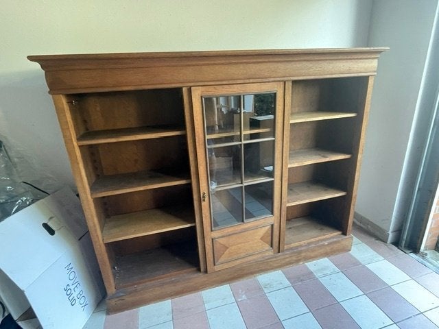 Kast, Ophalen