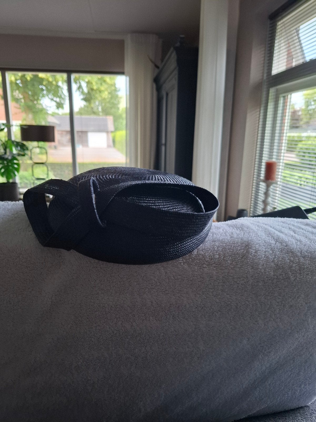 Dopje met kammetje, Kleding | Dames, Hoeden en Petten, Ophalen of Verzenden, Zo goed als nieuw, One size fits all