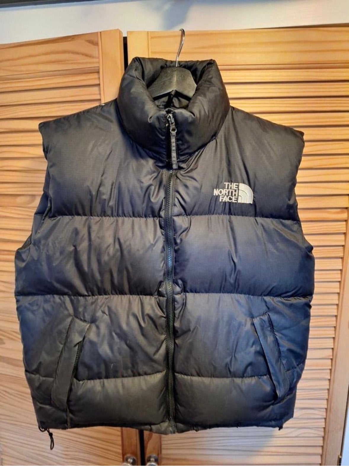 The North Face Nuptse bodywarmer zwart, maat L (valt als M), Kleding | Heren, Bodywarmers, Ophalen of Verzenden, Gedragen, Maat 48/50 (M)