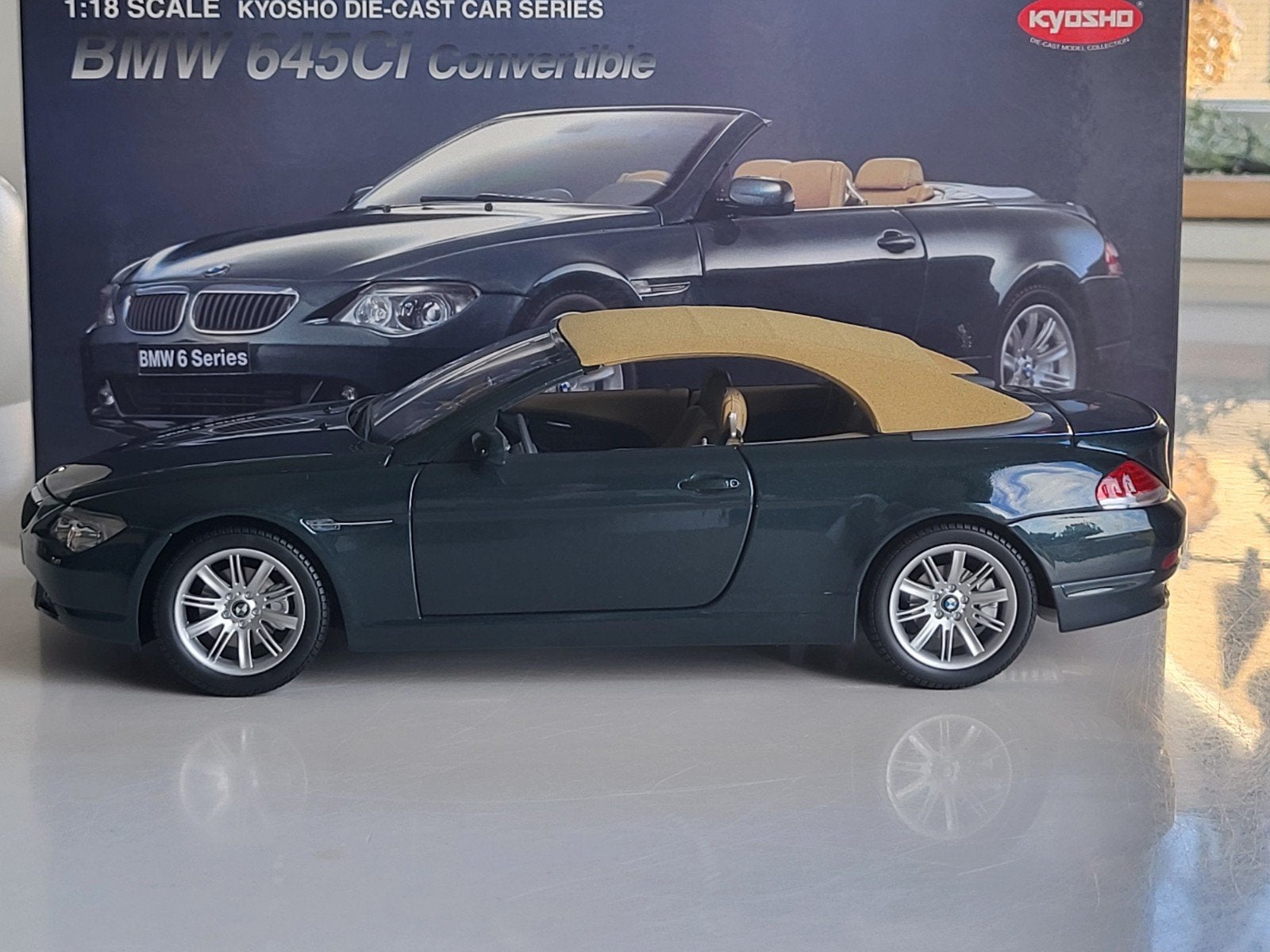 1:18 Kyosho BMW 645Ci (E64) Cabriolet, Kyosho, Exoto, Ophalen of Verzenden, Zo goed als nieuw
