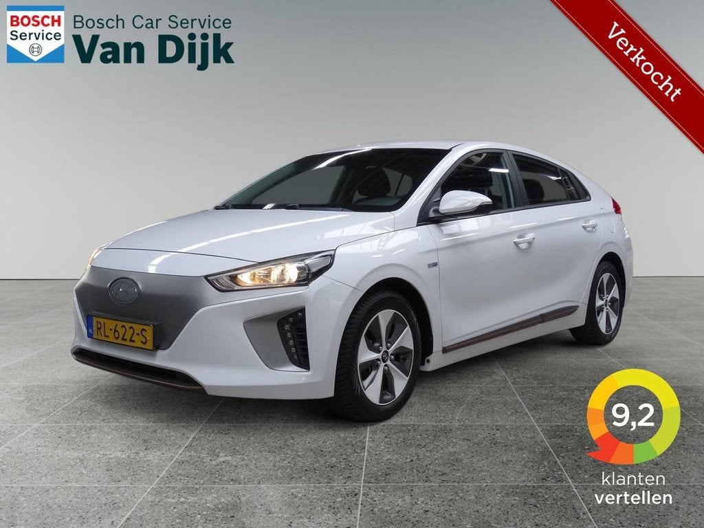 Hyundai IONIQ Comfort EV 23.525 km VERKOCHT, Auto's, Hyundai, Gebruikt, Automatische klimaatregeling, Wit, Origineel Nederlands