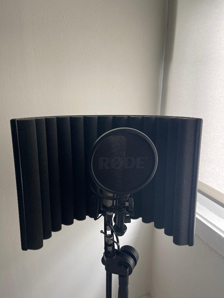 RODE NT1-A met reflectiefilter, Muziek en Instrumenten, Microfoons, Ophalen of Verzenden, Zo goed als nieuw, Studiomicrofoon