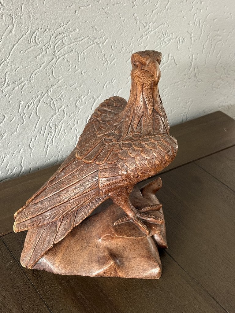 Mooi adelaars beeld van hout, Ophalen of Verzenden, Zo goed als nieuw, Vogel, Beeldje of Figuurtje