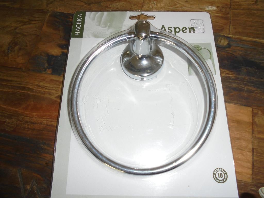 HANDDOEKRING., Ophalen of Verzenden, Nieuw, Handdoekenrek