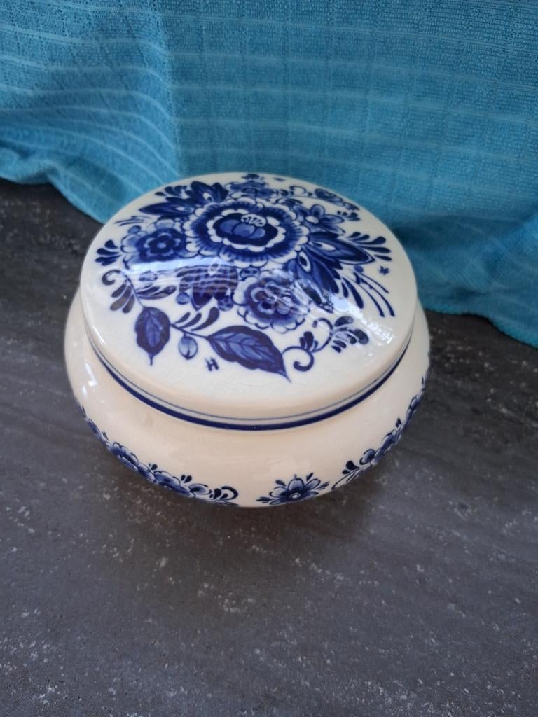 Delfts Blauw sieradendoosje met bloemmotief, Ophalen of Verzenden