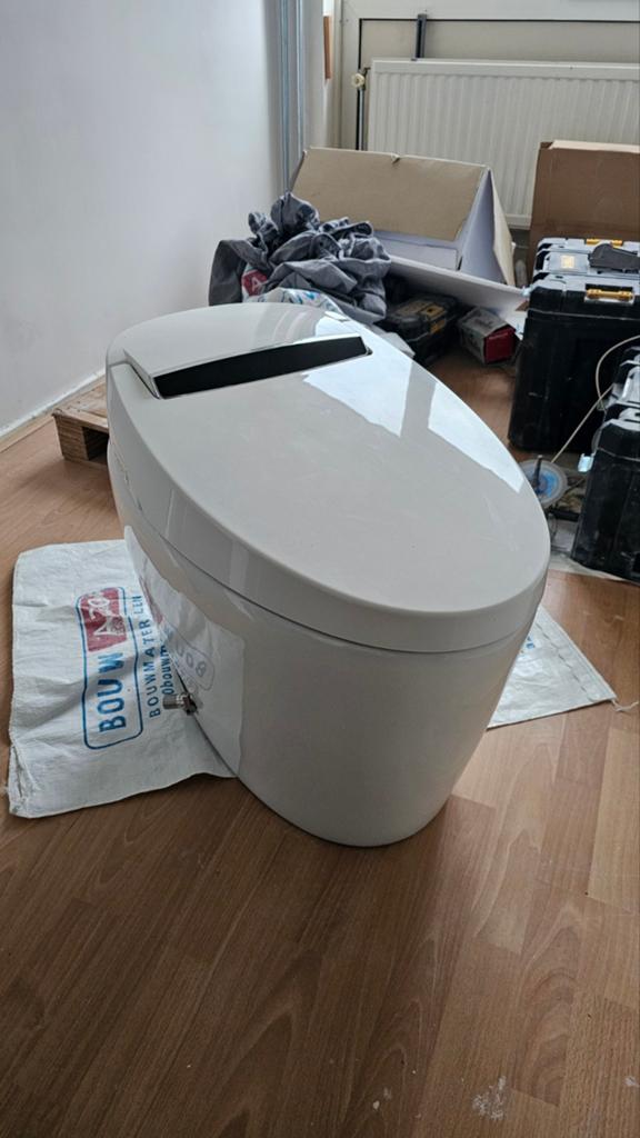 Homary Slim Smart Toilet - Nieuw, nooit gebruikt, Ophalen of Verzenden, Nieuw, Toilet