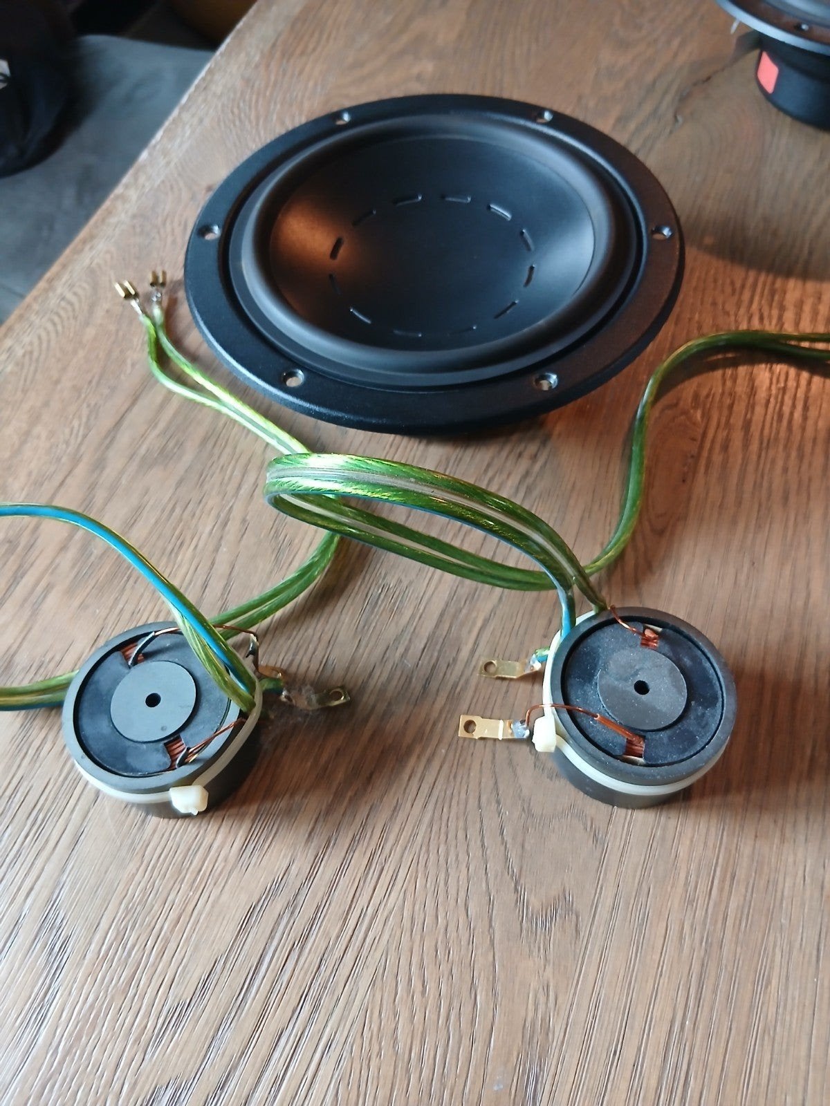 dynaudio 17w75, Ophalen