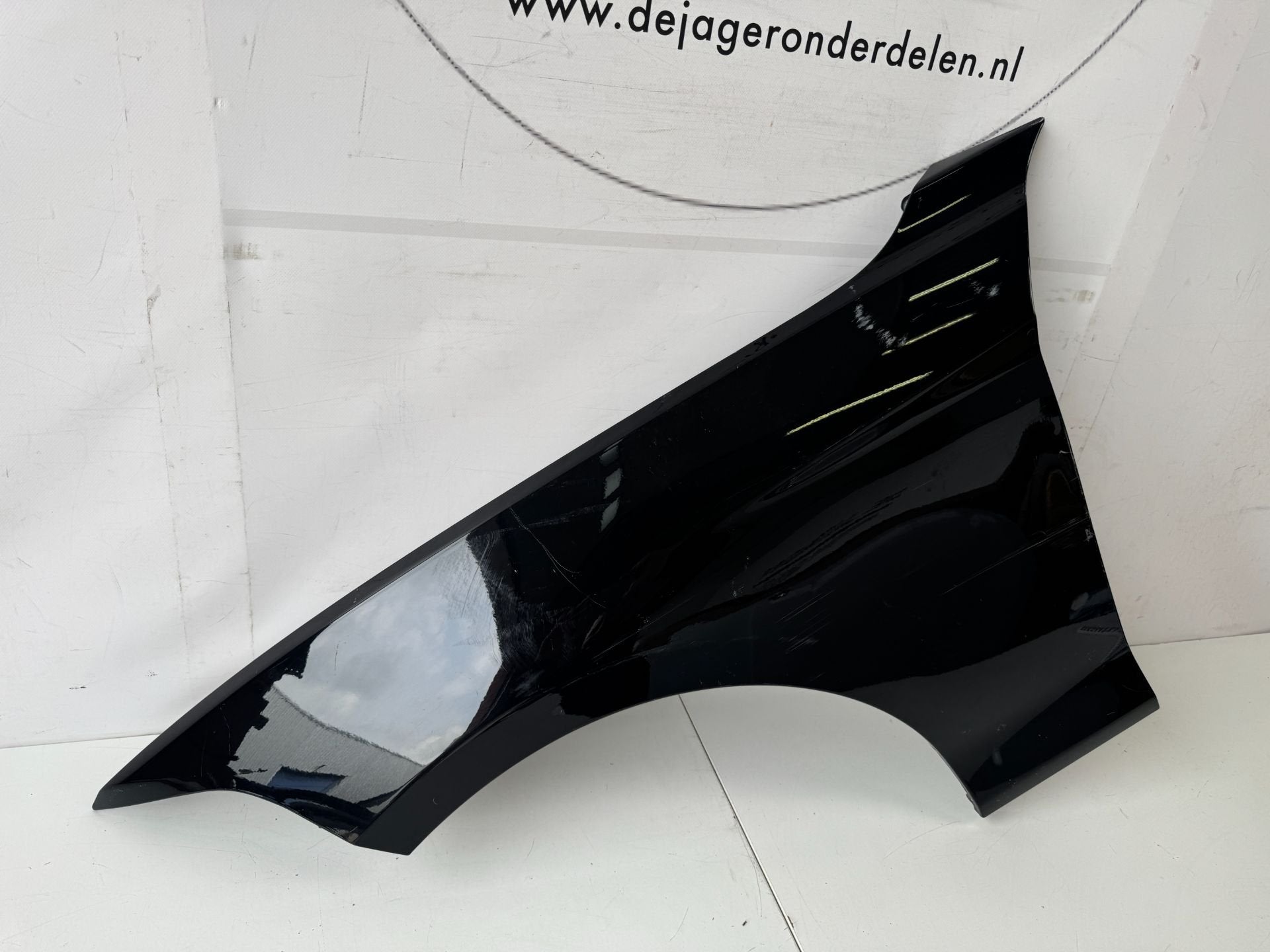 BMW F20 F21 ZIJSCHERM VOORSCHERM SPATBORD LINKS, Auto-onderdelen, Petuelring 130
80788  Munich, DE, Gebruikt, Info@bmw.de, Voor