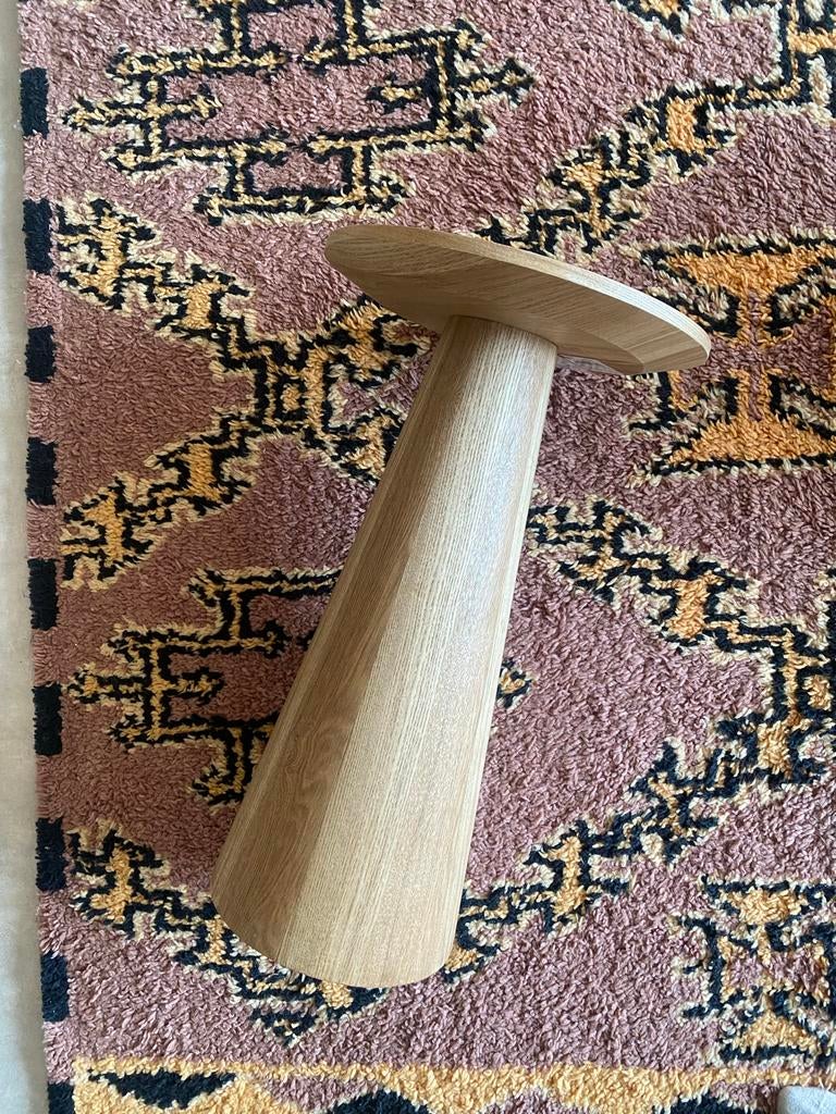 Bijzettafel Cone van Kwantum - Naturel Hout, Huis en Inrichting, Minder dan 55 cm, Rond, Zo goed als nieuw, Hout