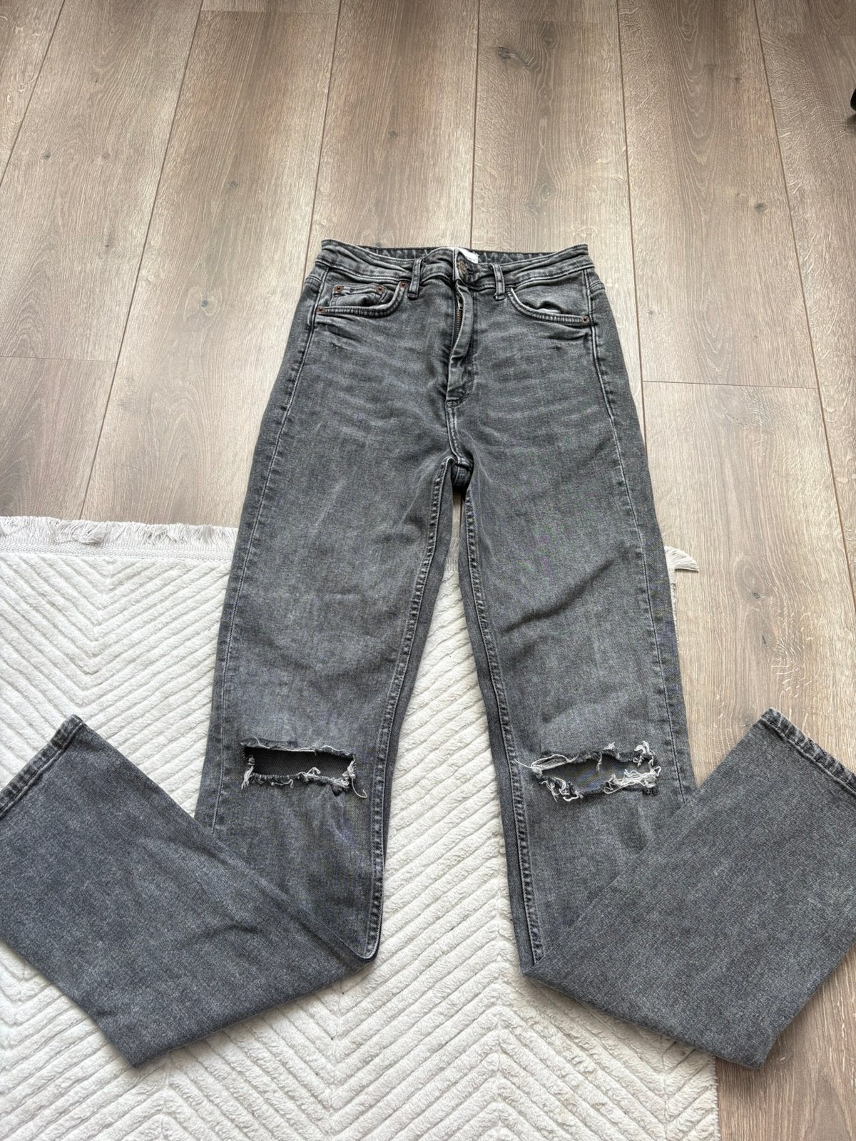 Split jeans - zara, Ophalen of Verzenden, Gedragen, Grijs, W30 - W32 (confectie 38/40)