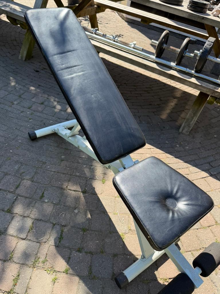 Complete Homegym / Halterset met Fitnessbank (88,5 KG), Ophalen, Gebruikt, Armen, Halterset