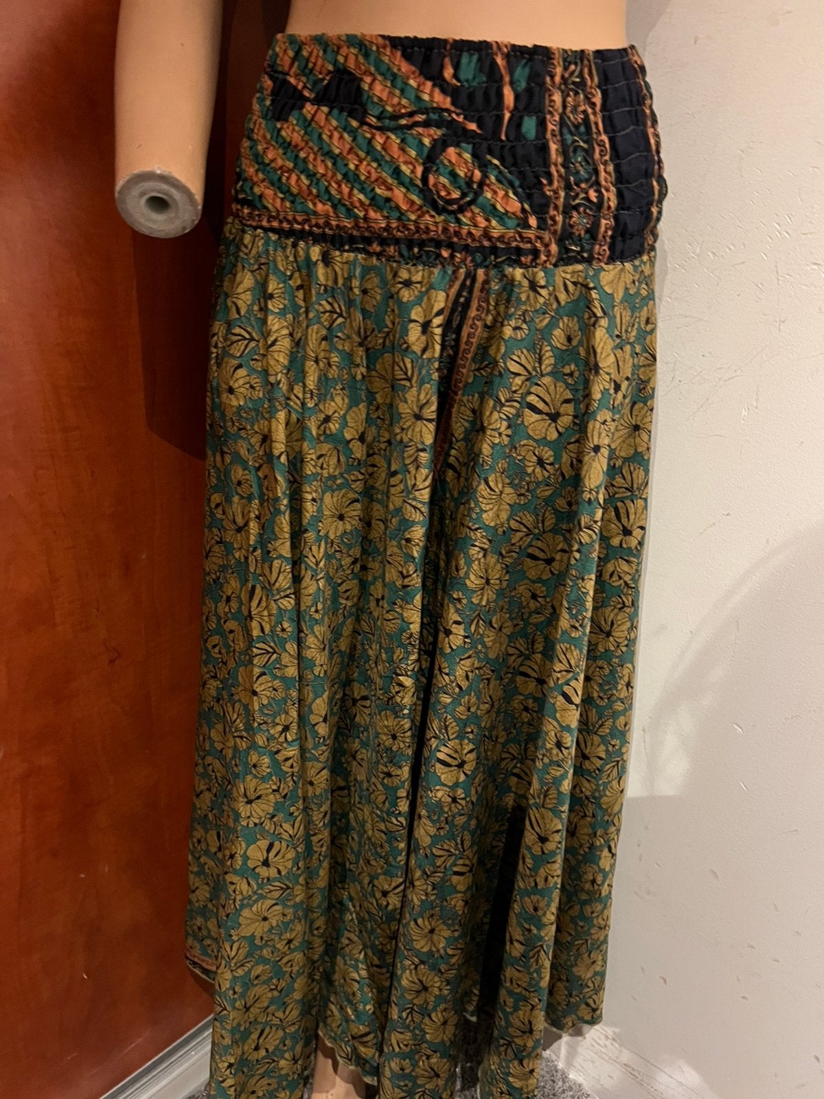 BOHO broekrok maat m/l turquoise goud zijde viscose, Kleding | Dames, Maat 38/40 (M), G, Blauw, G