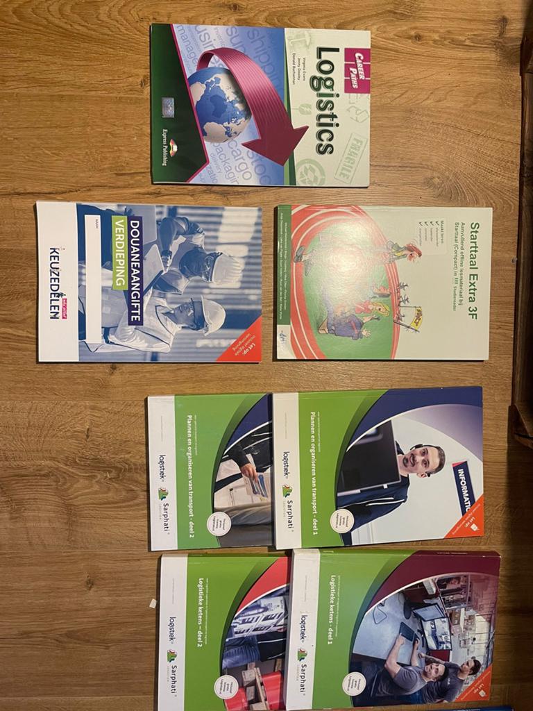 Diverse MBO/HBO studieboeken: Logistiek, Taal, Douane, Ophalen of Verzenden, Zo goed als nieuw