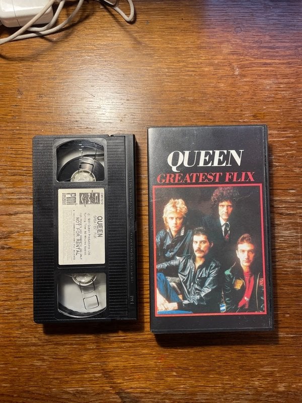Queen Greatest Flix VHS - Originele videoband, Alle leeftijden, Ophalen of Verzenden, Gebruikt, Overige genres