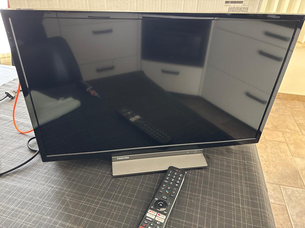 Toshiba 24 inch HD Ready Smart TV met Android TV, 50 Hz, HD Ready (720p), Ophalen of Verzenden, Zo goed als nieuw