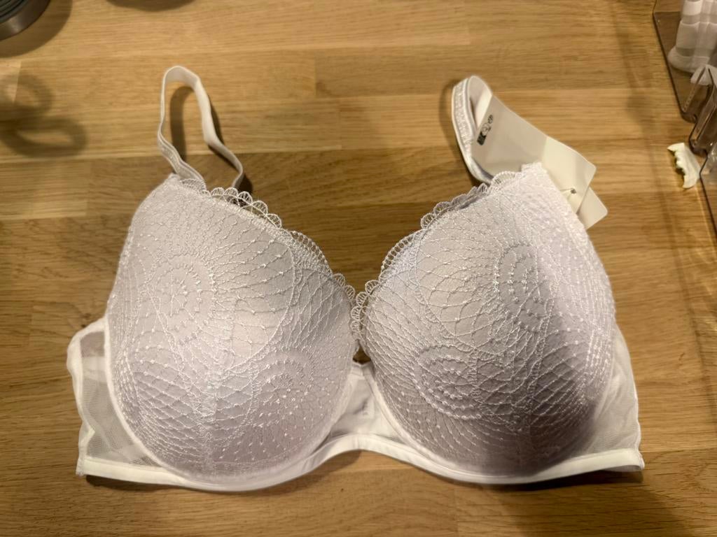 Simone pérèle bh maat 80D NIEUW! Nu €40, Ophalen of Verzenden, BH