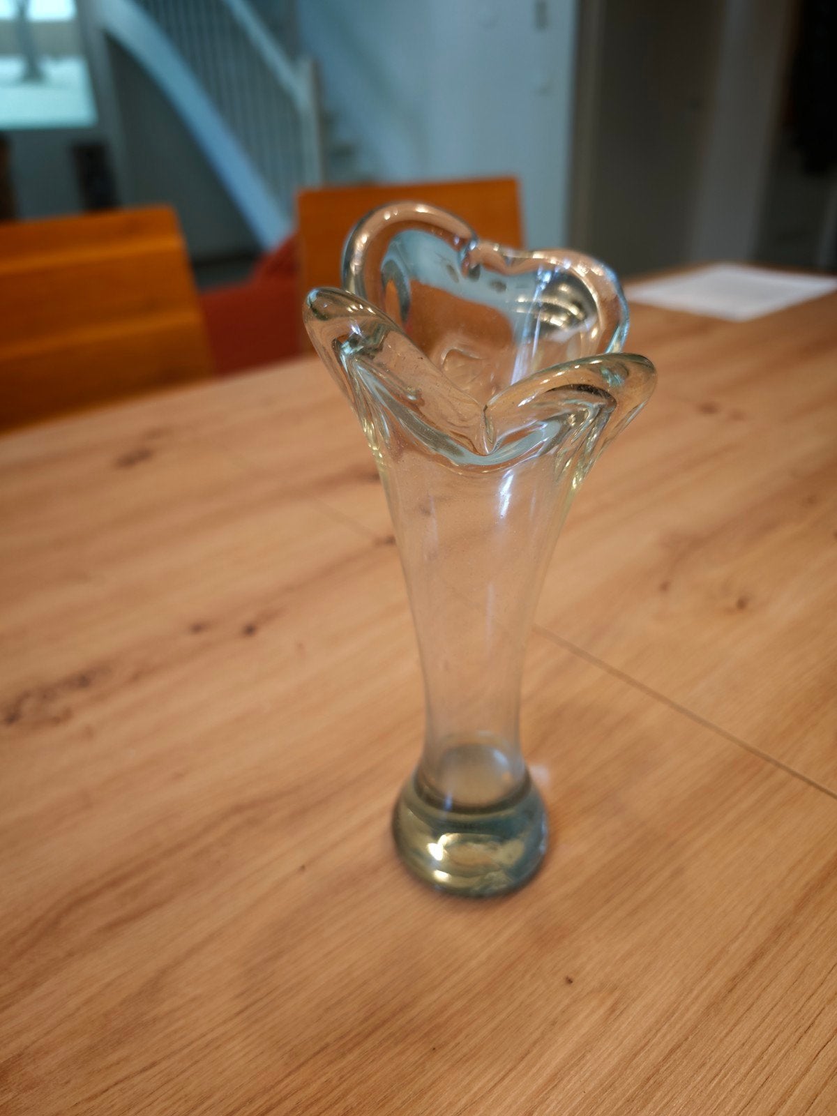 Glazen vaasje met hartvormige opening, Ophalen of Verzenden