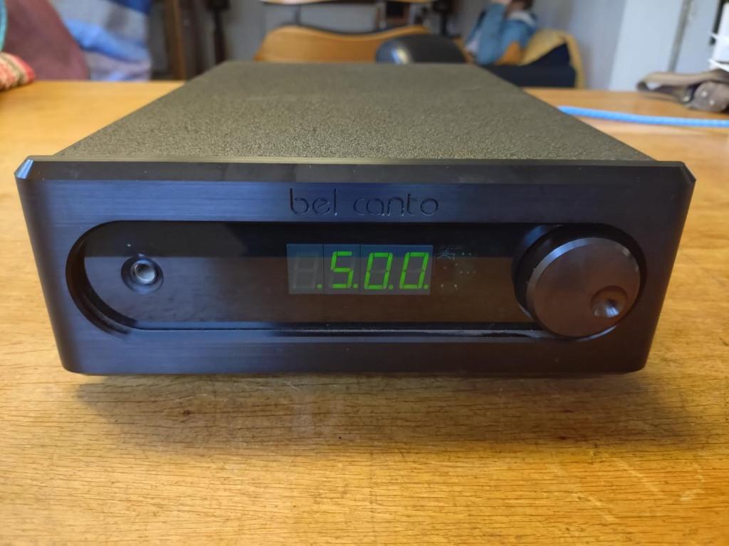 Bel Canto C5i versterker in gebruikte maar zeer nette staat, Audio, Tv en Foto, Versterkers en Receivers, Zo goed als nieuw, 60 tot 120 watt