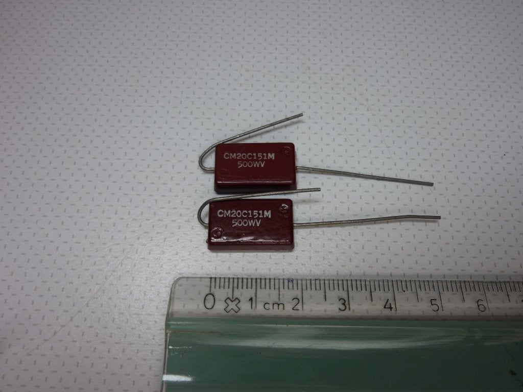 2 st. Zilvermica condensator El Menco 150 pF 500V 20%, Ophalen of Verzenden, Nieuw