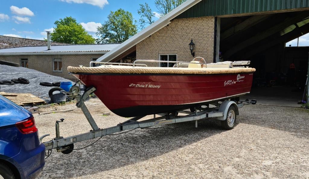 Super leuke sloep 5 meter Garda Elegance, Watersport en Boten, Sloepen, Ophalen, 10 tot 30 pk, Gebruikt, 3 tot 6 meter