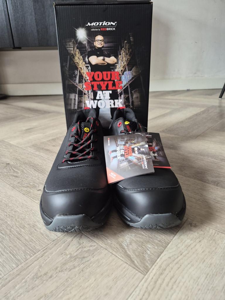 Redbrick Motion Fuse S3 Veiligheidsschoenen Maat 43 Nieuw, Kleding | Heren, Schoenen, Redbrick, Zwart, Nieuw, Ophalen of Verzenden