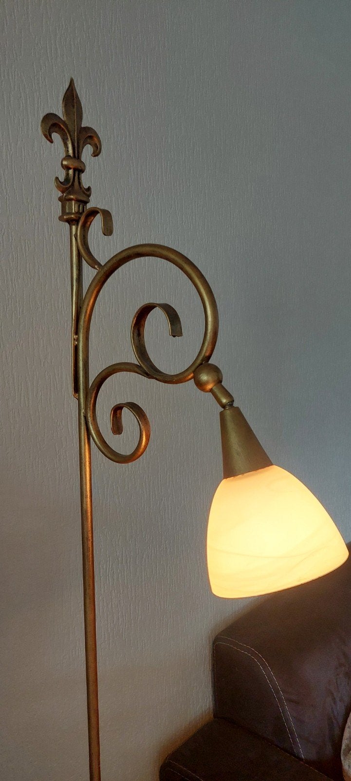 Klassieke dimbare staande lamp met dimstang, Ophalen
