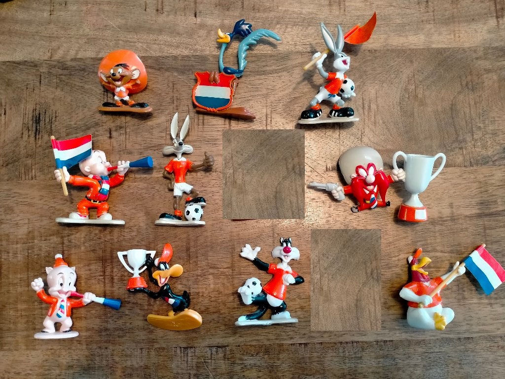 Looney Tunes oranje serie Taz Bugs Bunny elftal figuren, Verzamelen, Ophalen of Verzenden, Gebruikt