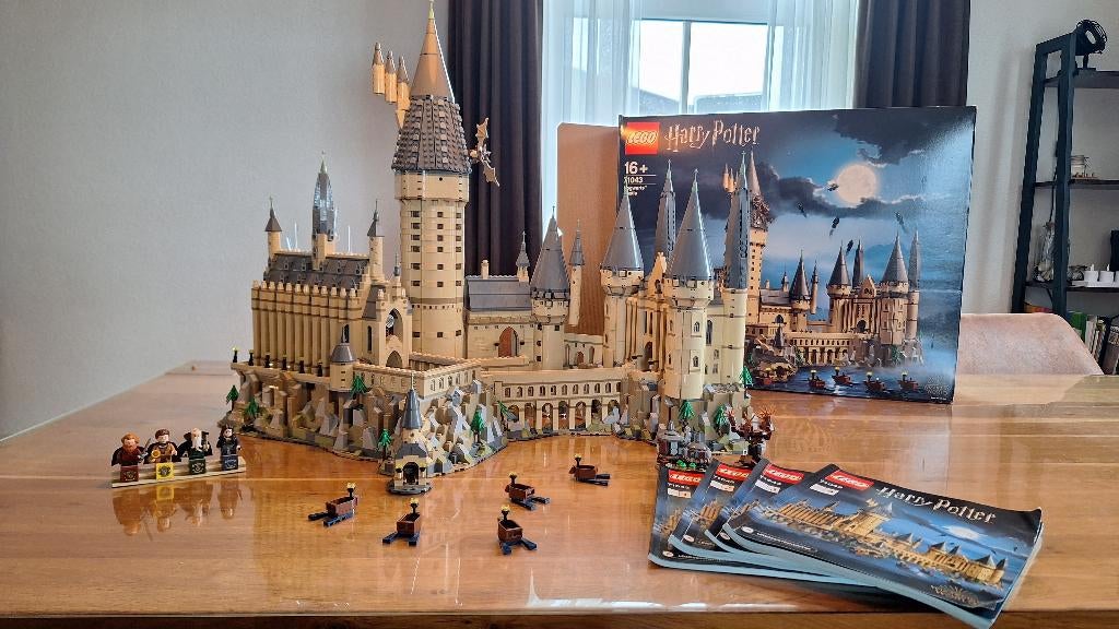 LEGO 71043 -  Harry Potter Zweinstein Kasteel, Kinderen en Baby's, Speelgoed | Duplo en Lego, Ophalen, Lego, Harry Potter, Zo goed als nieuw