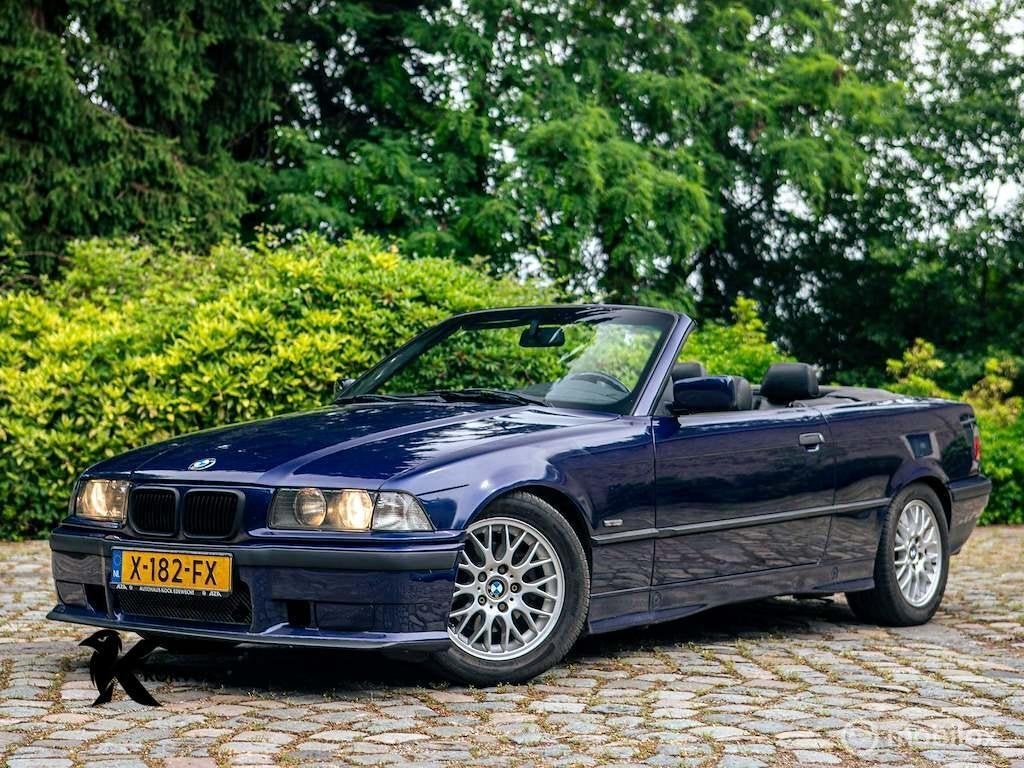 Korvus carcenter oldtimer, autosport en BMW garage, Auto-onderdelen, Gebruikt, BMW