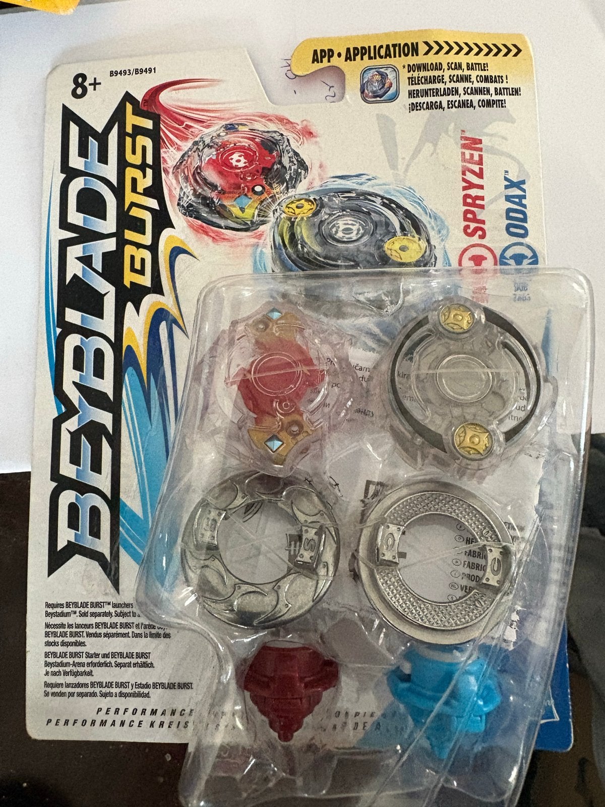 Beyblade Burst Spryzen & Odax Set - Nieuw in verpakking, Ophalen of Verzenden, Nieuw