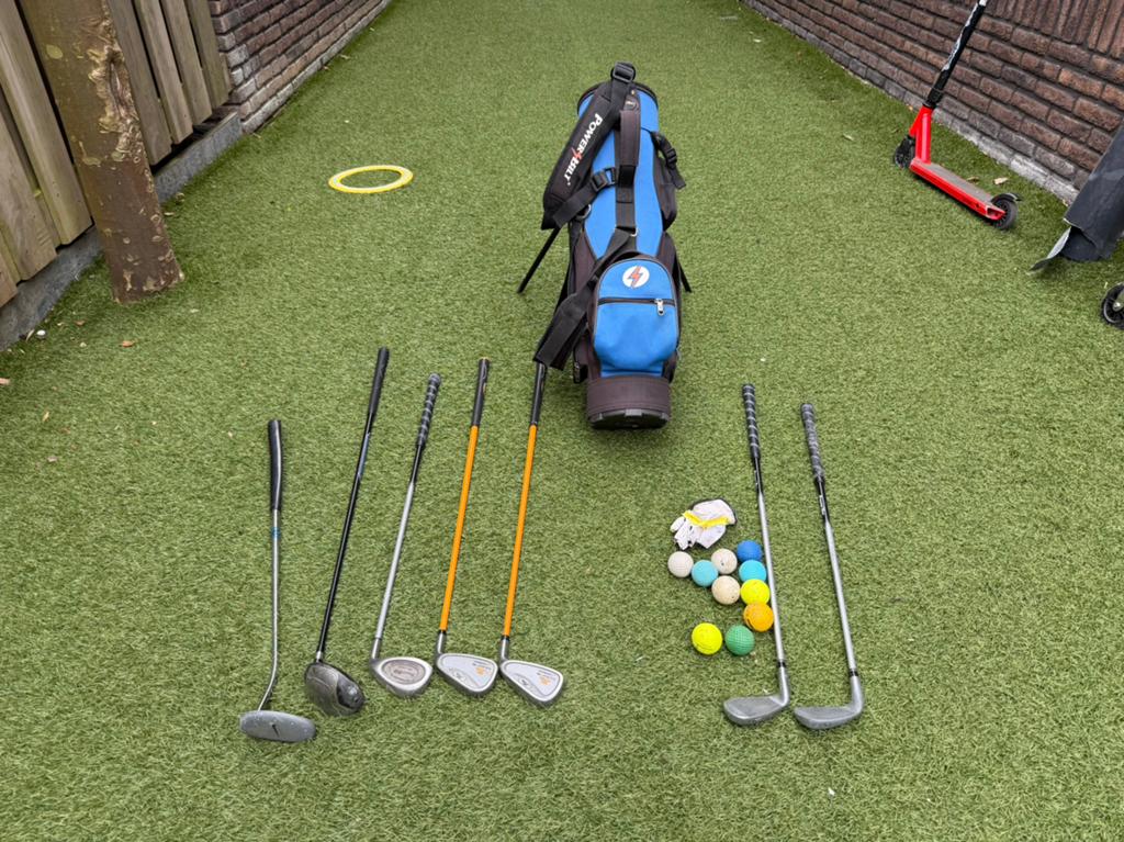 Golfset voor kinderen met draagtas, ballen en een handschoen, Sport en Fitness, Golf, Ophalen, Gebruikt, Set, Overige merken