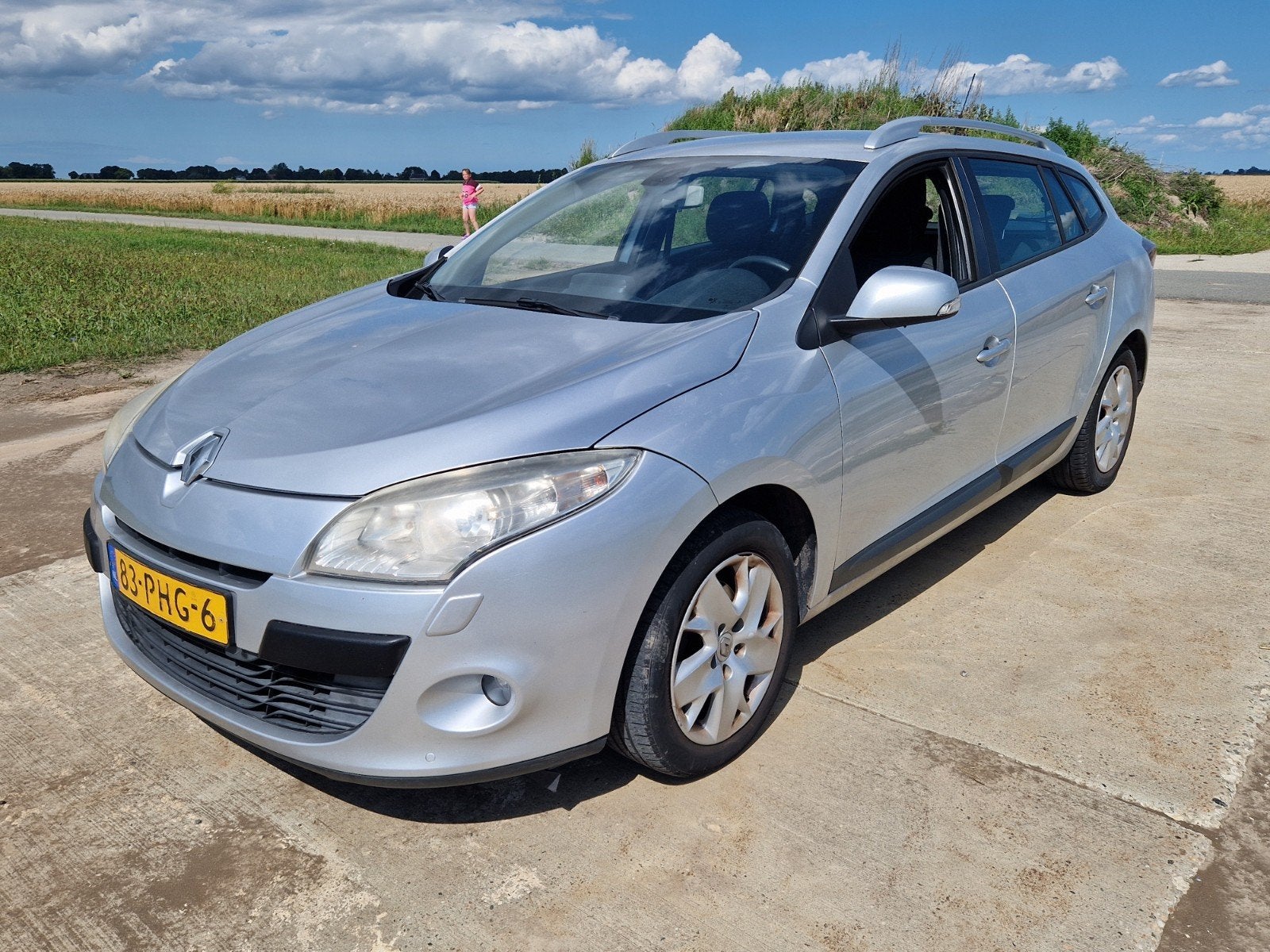 Renault Mégane 1.4 16V TCE Estate van 2011, Voorwielaandrijving, 4 cilinders, Parkeersensor, Origineel Nederlands